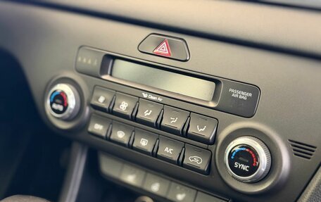 KIA Sportage IV рестайлинг, 2021 год, 1 885 000 рублей, 14 фотография