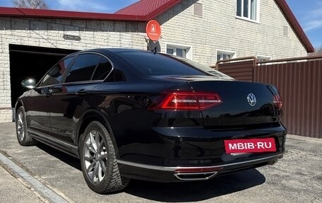 Volkswagen Passat B8 рестайлинг, 2017 год, 2 300 000 рублей, 4 фотография