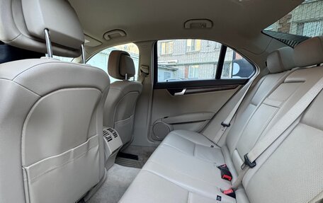 Mercedes-Benz C-Класс, 2012 год, 1 800 000 рублей, 8 фотография