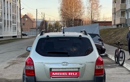 Hyundai Tucson III, 2006 год, 920 000 рублей, 2 фотография