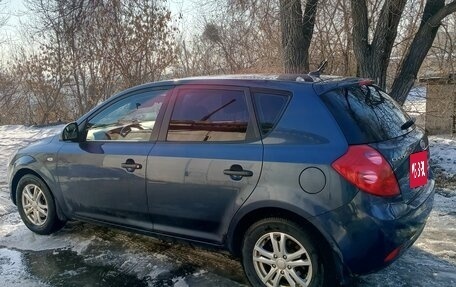 KIA cee'd I рестайлинг, 2009 год, 500 000 рублей, 3 фотография