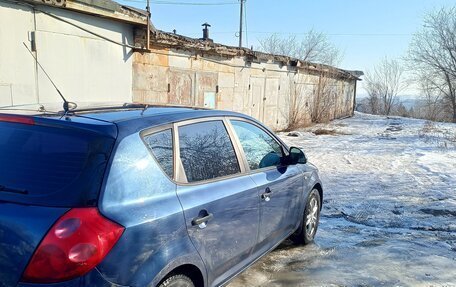 KIA cee'd I рестайлинг, 2009 год, 500 000 рублей, 15 фотография