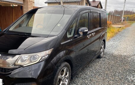 Honda Stepwgn IV, 2015 год, 1 890 000 рублей, 5 фотография