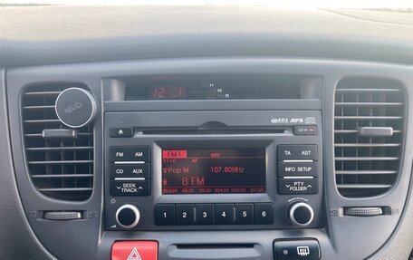 KIA Rio II, 2010 год, 666 666 рублей, 7 фотография