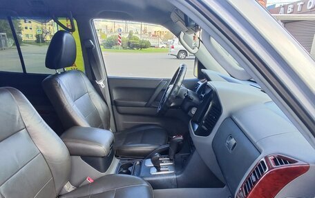 Mitsubishi Pajero III рестайлинг, 2004 год, 1 222 000 рублей, 6 фотография