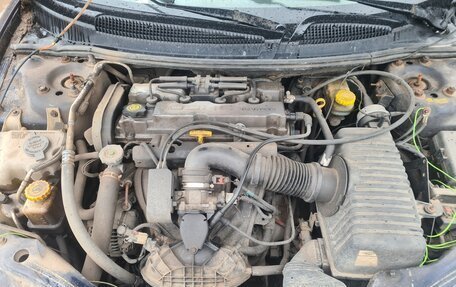 Dodge Stratus II, 2003 год, 160 000 рублей, 6 фотография