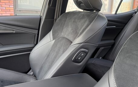 Toyota Camry, 2025 год, 4 300 000 рублей, 10 фотография