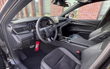 Toyota Camry, 2025 год, 4 300 000 рублей, 4 фотография