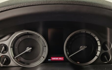 Toyota Land Cruiser 200, 2019 год, 5 299 000 рублей, 13 фотография