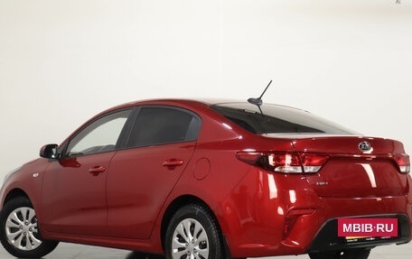 KIA Rio IV, 2018 год, 1 299 000 рублей, 7 фотография