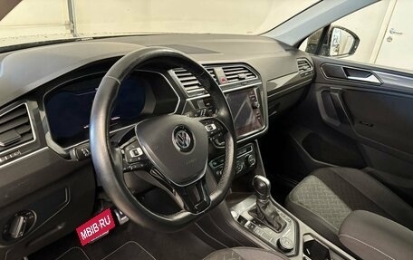 Volkswagen Tiguan II, 2018 год, 2 149 000 рублей, 8 фотография