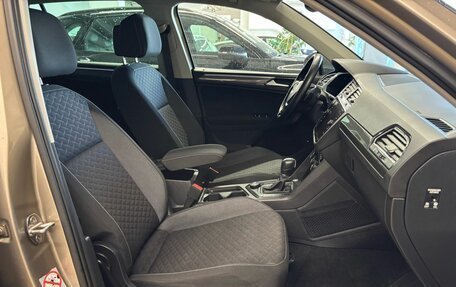 Volkswagen Tiguan II, 2018 год, 2 149 000 рублей, 12 фотография