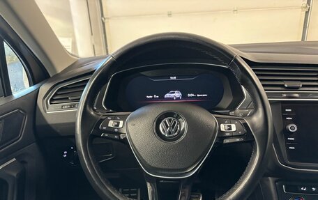 Volkswagen Tiguan II, 2018 год, 2 149 000 рублей, 16 фотография