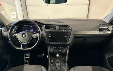 Volkswagen Tiguan II, 2018 год, 2 149 000 рублей, 15 фотография