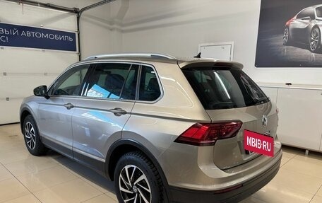 Volkswagen Tiguan II, 2018 год, 2 149 000 рублей, 4 фотография