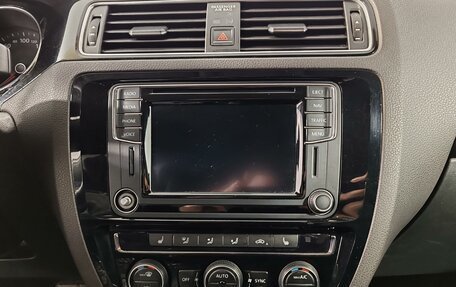 Volkswagen Jetta VI, 2017 год, 1 449 000 рублей, 15 фотография