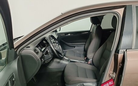 Volkswagen Jetta VI, 2017 год, 1 449 000 рублей, 17 фотография