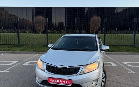 KIA Rio III рестайлинг, 2013 год, 749 999 рублей, 1 фотография