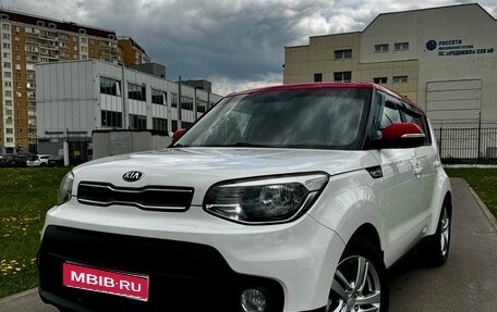 KIA Soul II рестайлинг, 2017 год, 1 350 000 рублей, 1 фотография