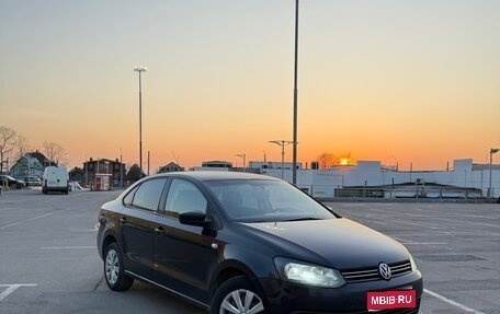 Volkswagen Polo VI (EU Market), 2011 год, 590 000 рублей, 1 фотография