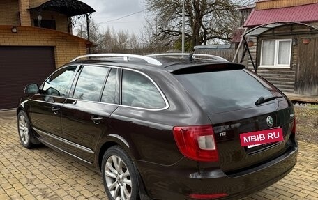Skoda Superb III рестайлинг, 2012 год, 1 050 000 рублей, 7 фотография