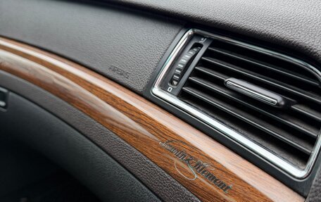 Skoda Superb III рестайлинг, 2012 год, 1 050 000 рублей, 10 фотография