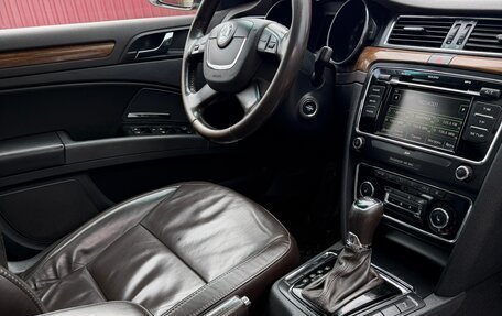 Skoda Superb III рестайлинг, 2012 год, 1 050 000 рублей, 12 фотография