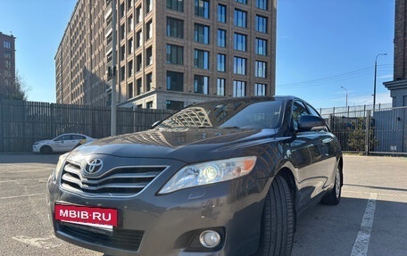 Toyota Camry, 2011 год, 1 280 000 рублей, 3 фотография