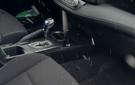 Toyota RAV4, 2017 год, 2 550 000 рублей, 10 фотография