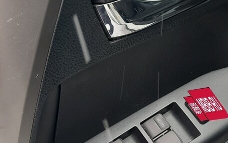 Toyota RAV4, 2017 год, 2 550 000 рублей, 22 фотография