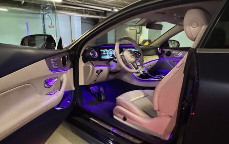 Mercedes-Benz E-Класс, 2019 год, 4 300 000 рублей, 3 фотография