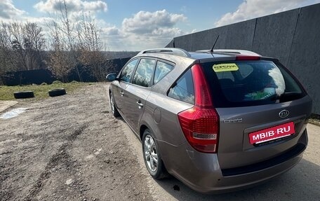 KIA cee'd I рестайлинг, 2011 год, 600 000 рублей, 7 фотография