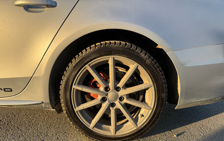 Audi A4, 2014 год, 1 800 000 рублей, 10 фотография