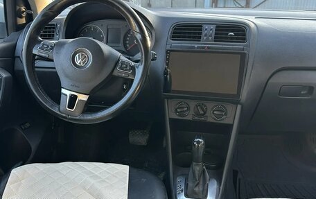 Volkswagen Polo VI (EU Market), 2017 год, 610 000 рублей, 10 фотография