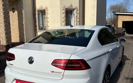 Volkswagen Passat B8 рестайлинг, 2019 год, 2 499 000 рублей, 3 фотография