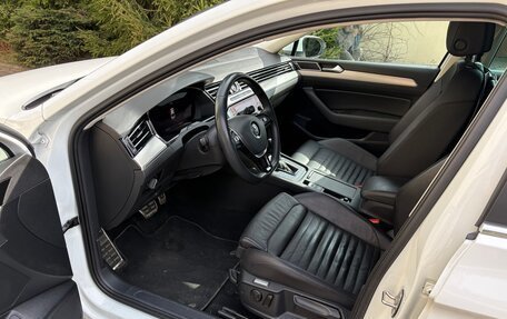 Volkswagen Passat B8 рестайлинг, 2019 год, 2 499 000 рублей, 5 фотография