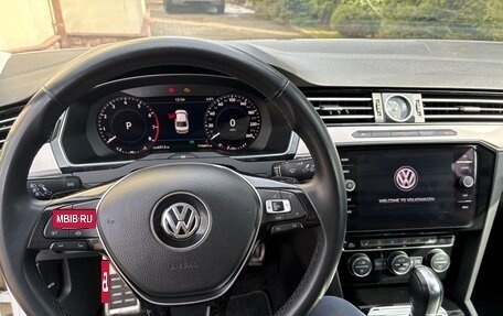 Volkswagen Passat B8 рестайлинг, 2019 год, 2 499 000 рублей, 4 фотография