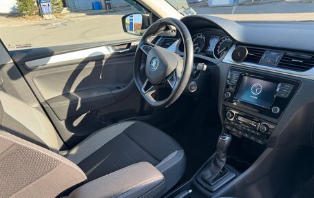 Skoda Rapid I, 2019 год, 1 550 000 рублей, 6 фотография