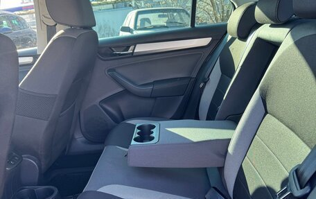 Skoda Rapid I, 2019 год, 1 550 000 рублей, 12 фотография