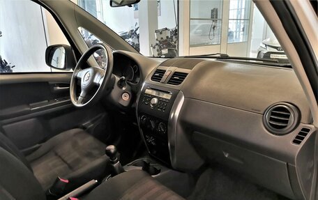 Suzuki SX4 II рестайлинг, 2010 год, 595 000 рублей, 12 фотография