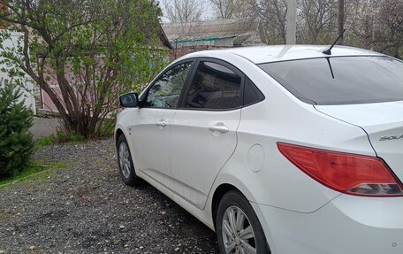 Hyundai Solaris II рестайлинг, 2016 год, 1 175 000 рублей, 8 фотография