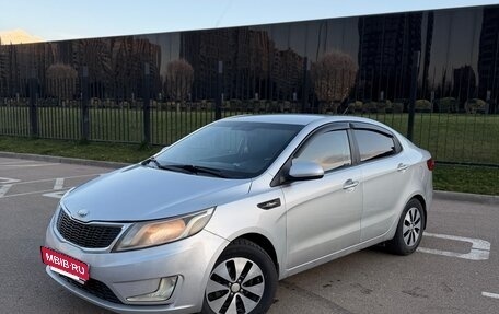 KIA Rio III рестайлинг, 2013 год, 749 999 рублей, 2 фотография