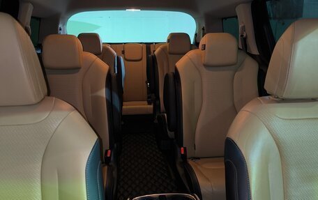 KIA Carnival, 2022 год, 4 550 000 рублей, 30 фотография