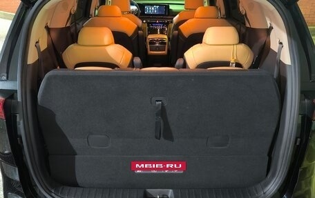 KIA Carnival, 2022 год, 4 550 000 рублей, 29 фотография