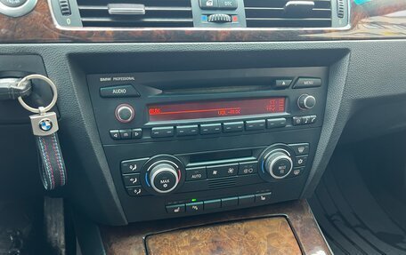 BMW 3 серия, 2007 год, 900 000 рублей, 8 фотография