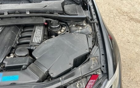 BMW 3 серия, 2007 год, 900 000 рублей, 17 фотография