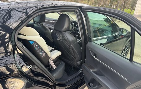 Toyota Camry, 2021 год, 3 150 000 рублей, 13 фотография