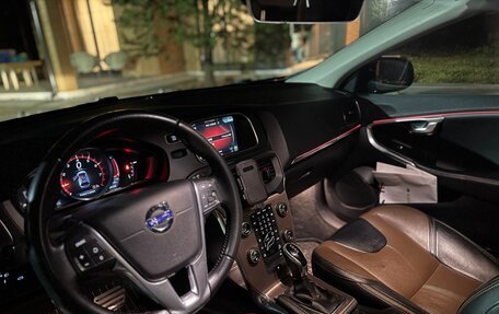 Volvo V40 Cross Country I, 2016 год, 1 950 000 рублей, 16 фотография