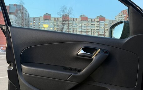 Volkswagen Polo VI (EU Market), 2011 год, 590 000 рублей, 15 фотография