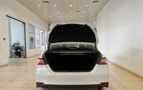 Toyota Camry, 2021 год, 3 295 000 рублей, 11 фотография